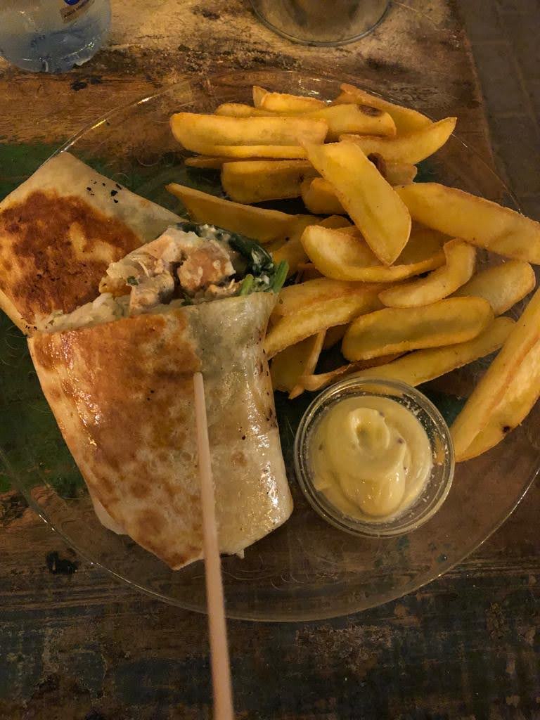 STOKED SURFBAR — Papas fritas