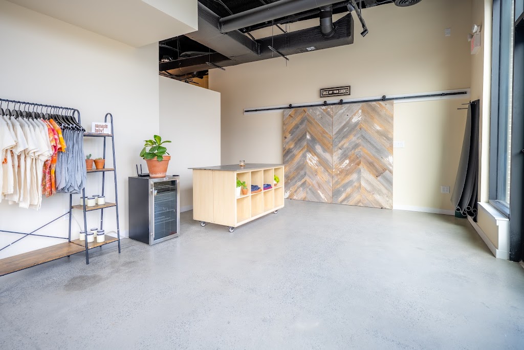  Monarch Yoga - Kensington