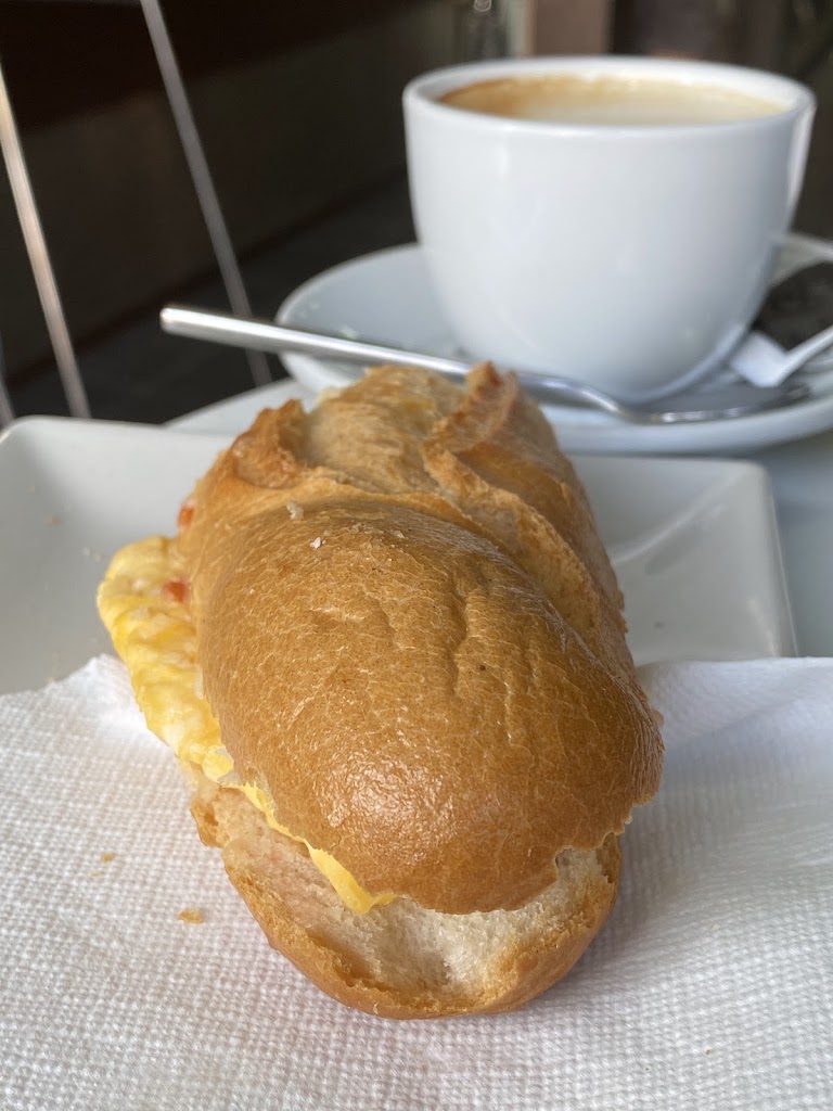 Panaderia/Cafeteria Lala — Cafe