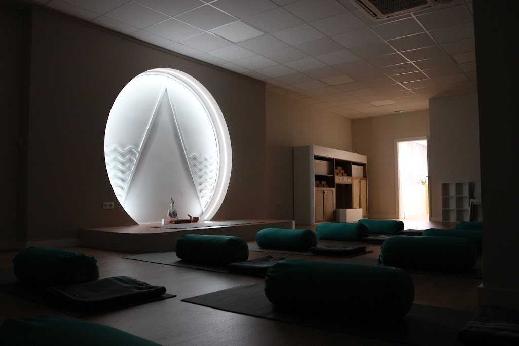 Escuela de Yoga Anahata