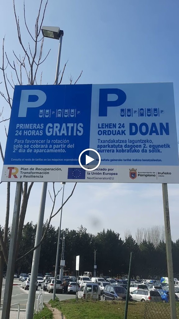 Aparcamiento disuasorio Trinitarios — Videos