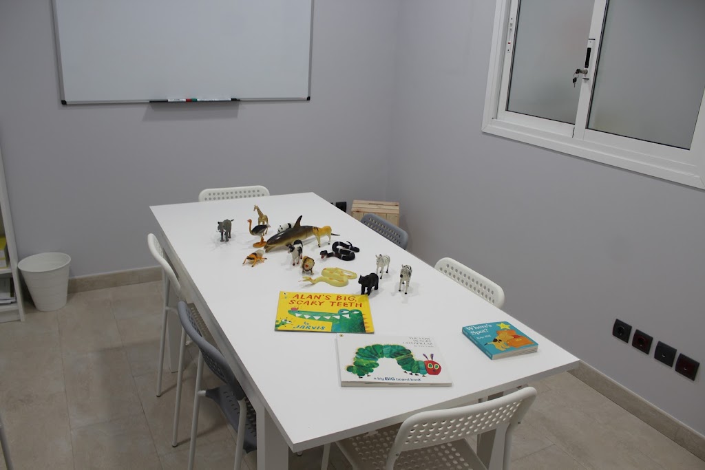 Clover Language School Academia de Ingles — Del propietario