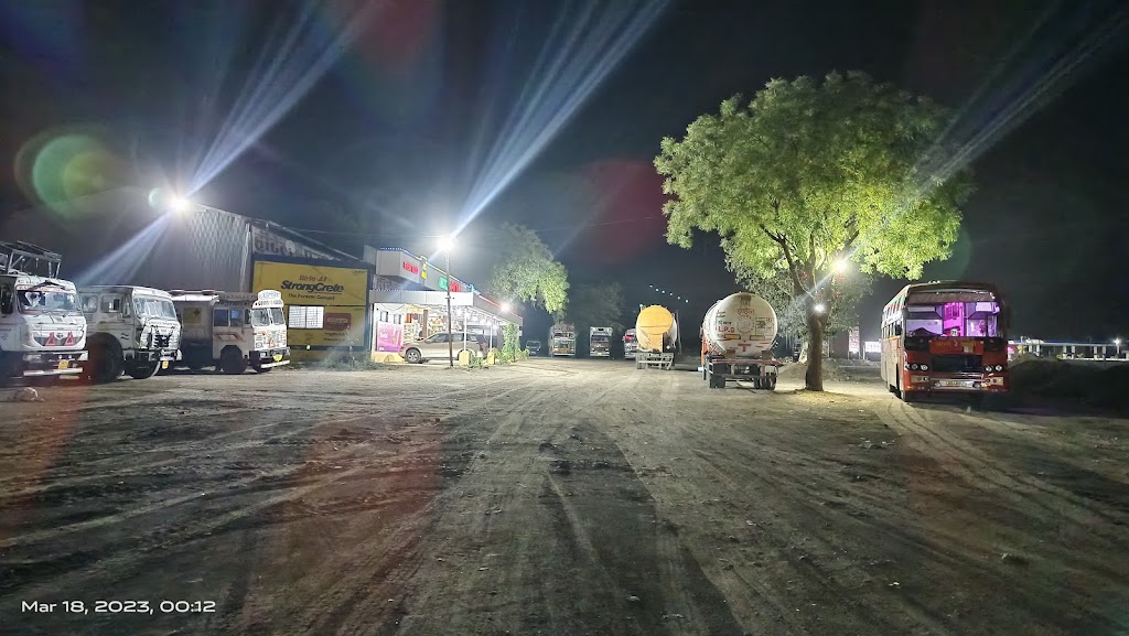 Hotel Ekta Pure Veg Rooms
