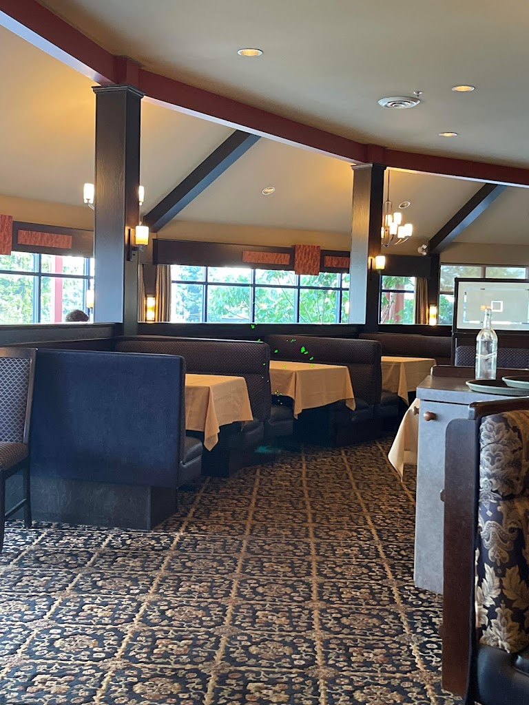 Zougla Restaurant in Nanaimo