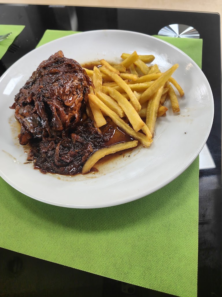 Restaurante Chaval — Comida y bebida