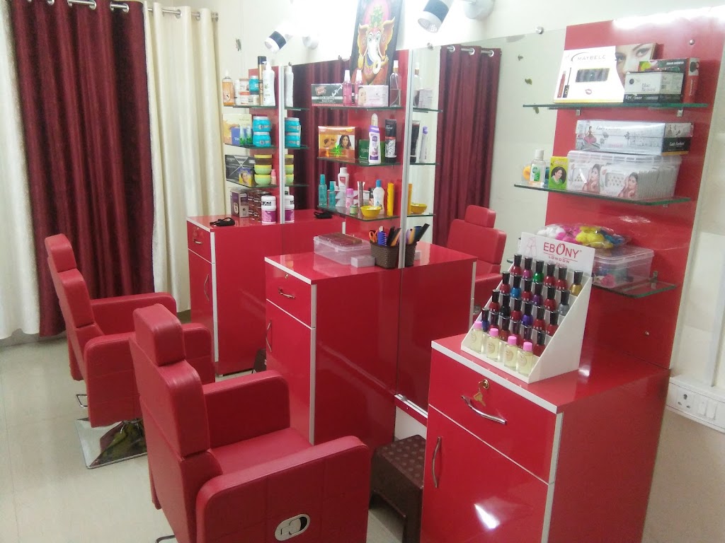 Final Touch Beauty Parlour