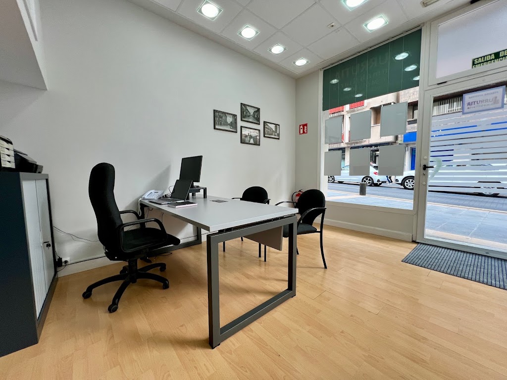 Inmobiliaria Urrutia — Interior