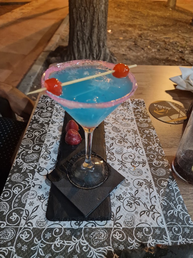 Bar JOSE el De La Italiana — Martini