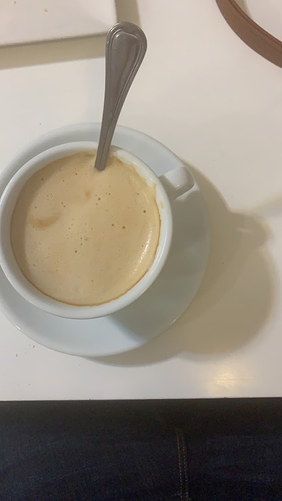 Cafeteria Alesandra — Cafe