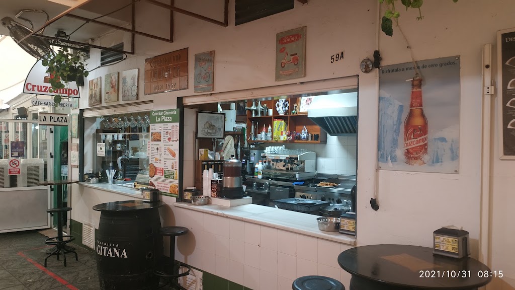 Cafe-Bar Churreria LA PLAZA — Ambiente