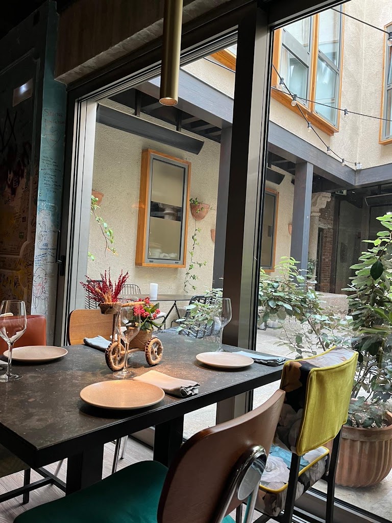 Restaurante La Maladicha — Ambiente