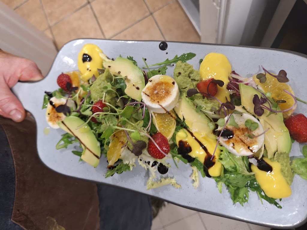 Sabores Fuengirola — Comida y bebida