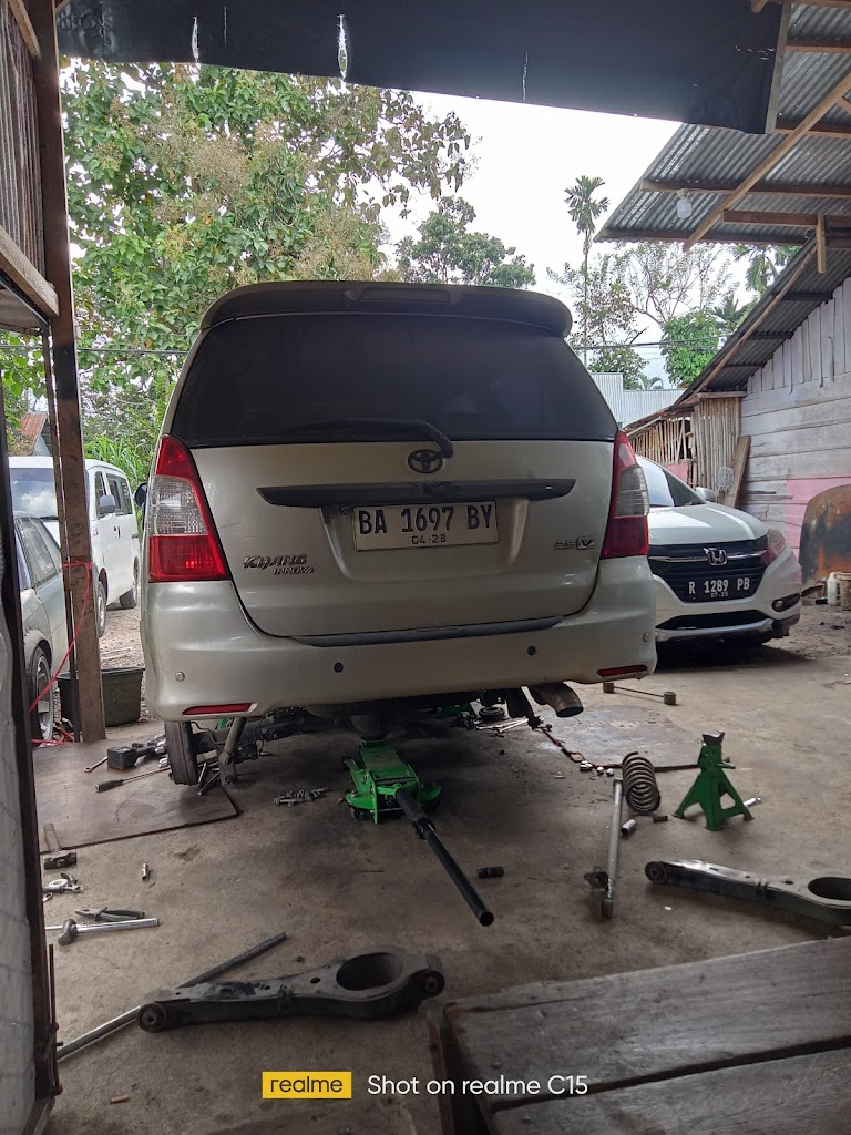 Bengkel mobil Syakila auto service