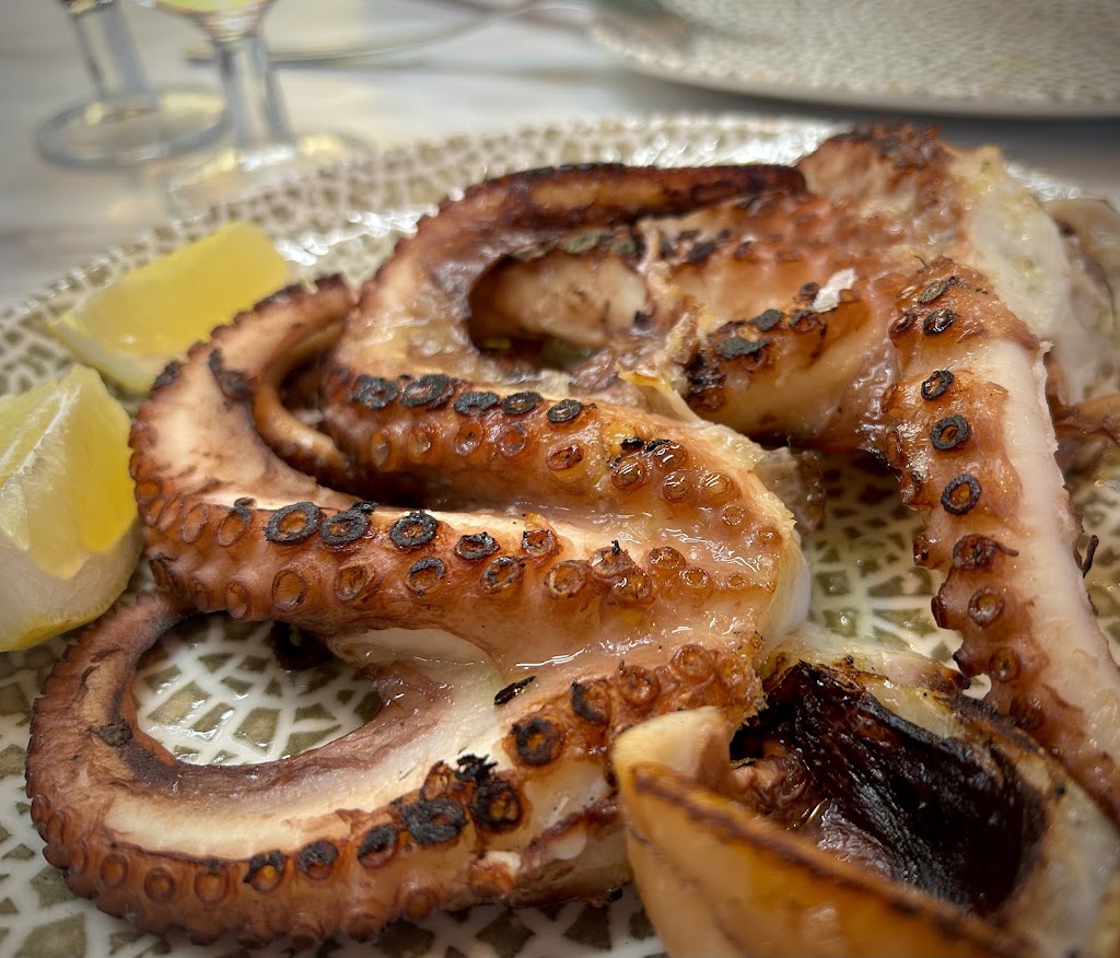 Los Curros — Comida y bebida