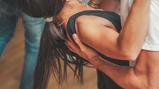 Bcn Baila - Salsa classes - Bachata and more!