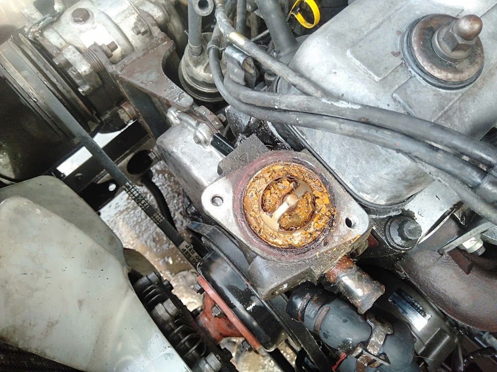 Rico Auto Garage (Bengkel Mobil 24 Jam)