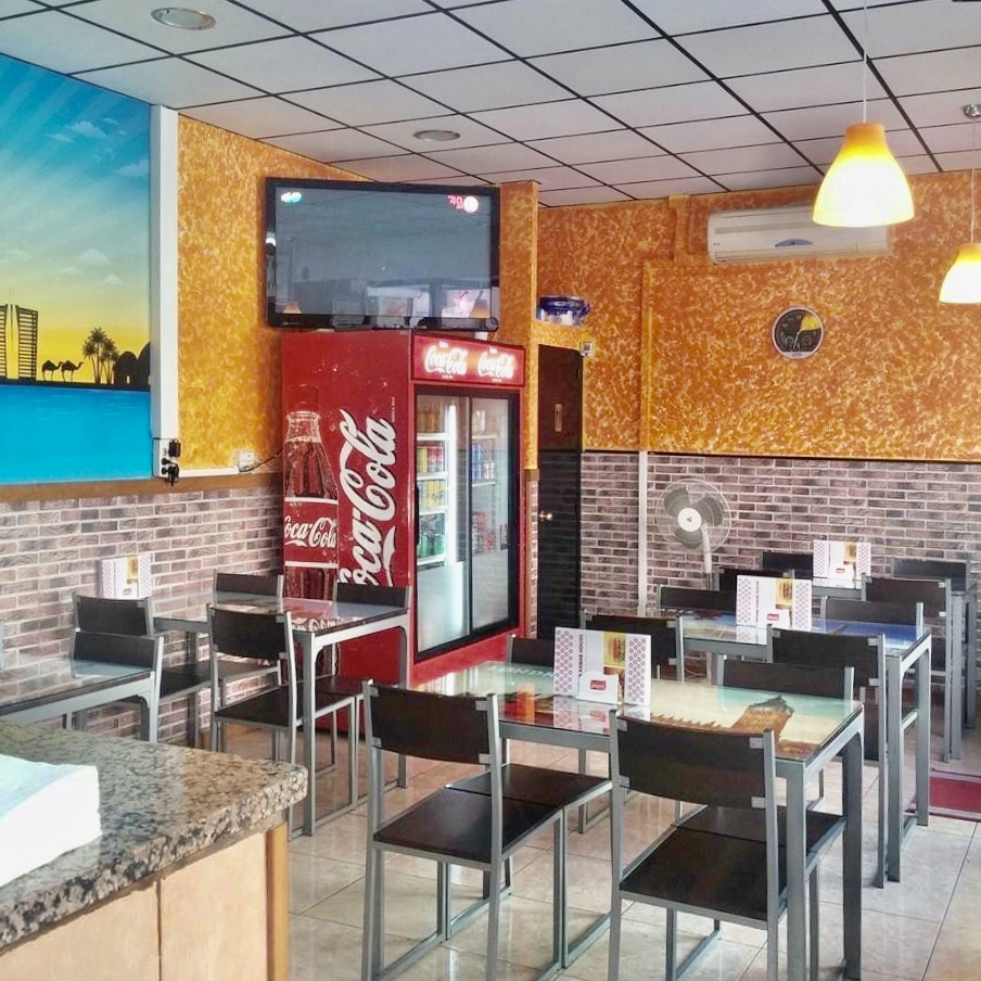 Dedar Kebab House — Ambiente