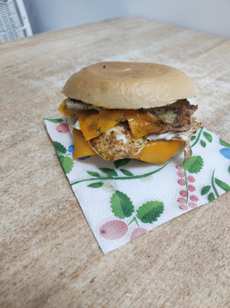 Hamburgueseria david ayamonte — Comida y bebida
