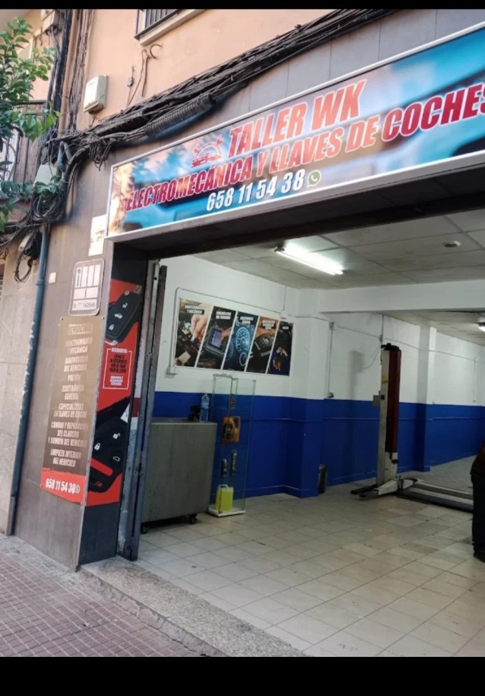 TALLER WK | MANDOS PARA COCHES — Exterior