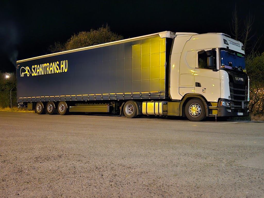 Parking Municipal De Camiones