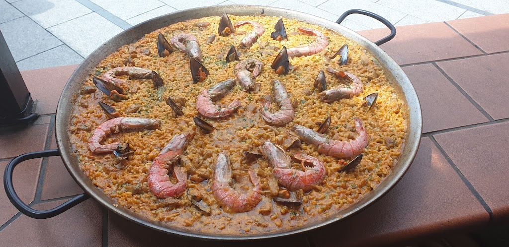 Bar Deportivo Rubi — Comida y bebida