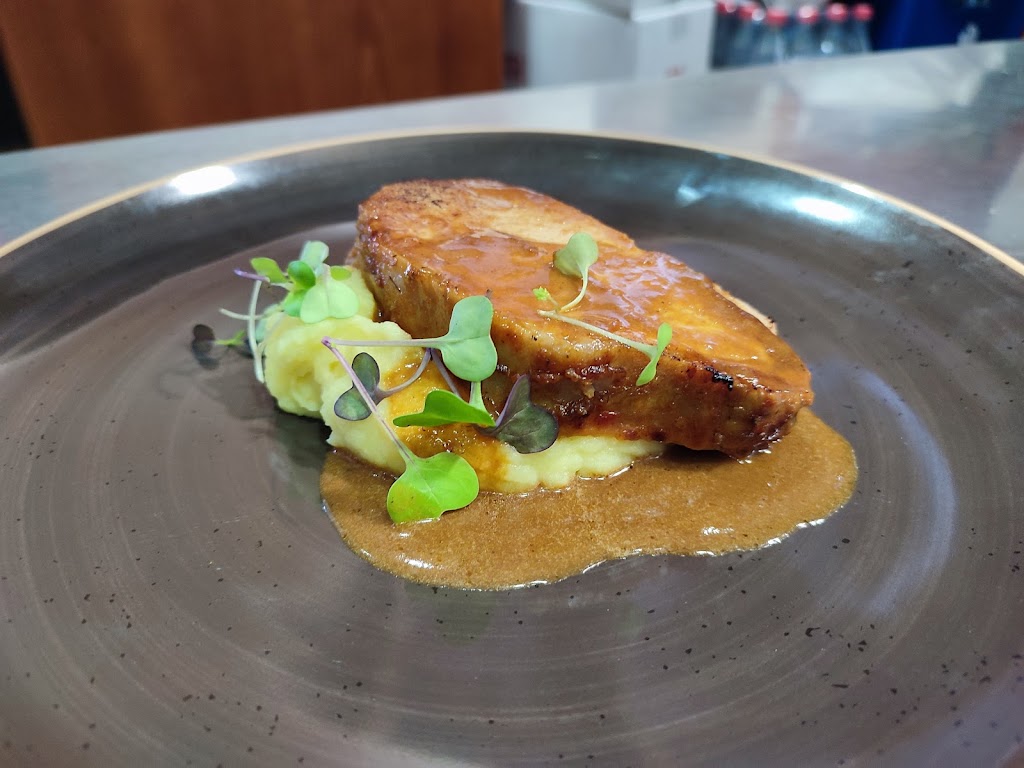 Restaurant Extrem — Comida y bebida