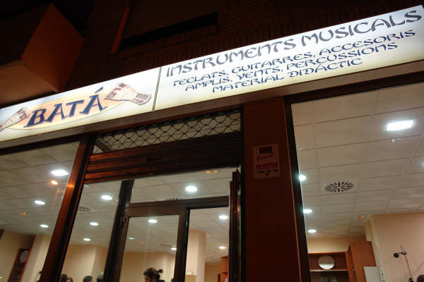 Bata Instrumentos Musicales