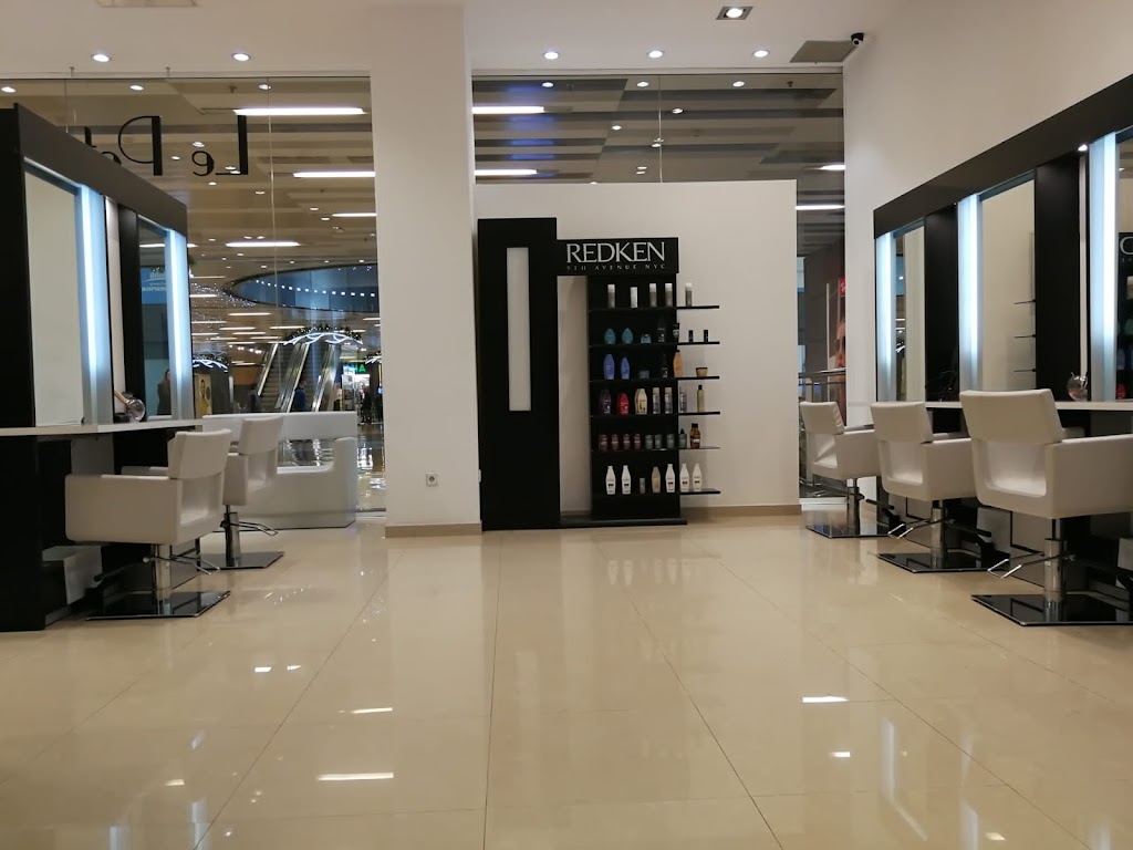 Le Petit Salon Coiffeur, Vilamarina — Interior