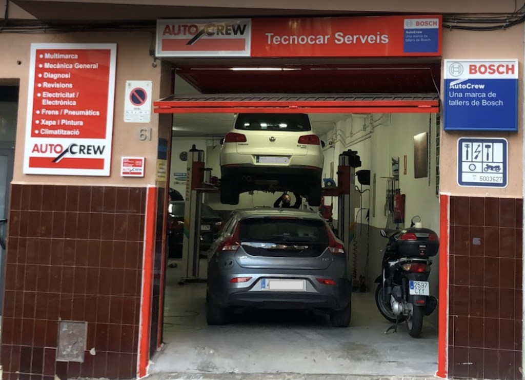 TecnocarServeis AutoCrew-Bosch - Taller de coches y motos en Mataro — Del propietario