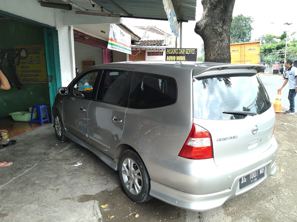 Bengkel mobil Class Audio