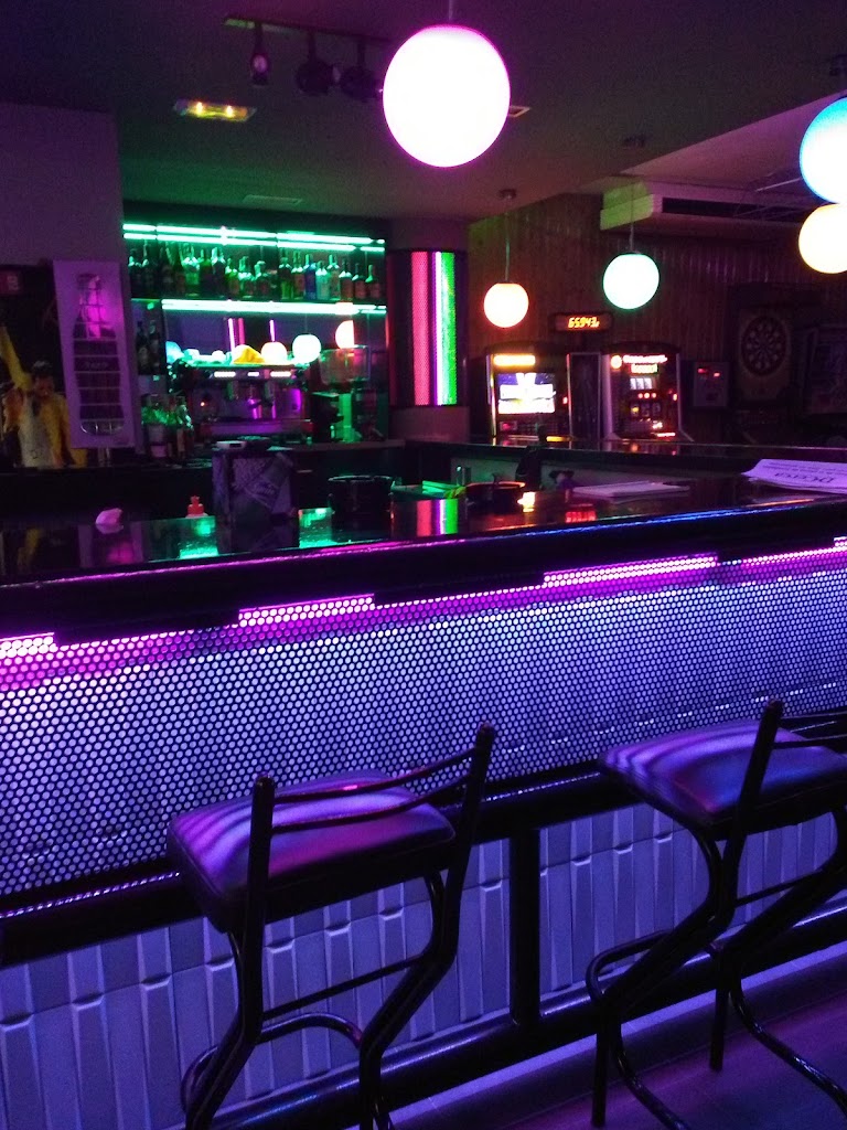 Pub Karaoke Simetria.