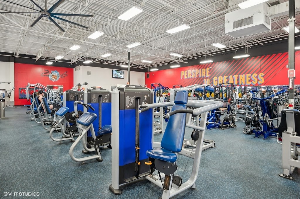  Crunch Fitness - Perimeter