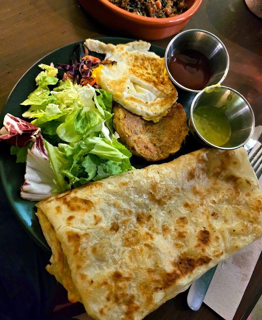 The 32 Masala — Del propietario