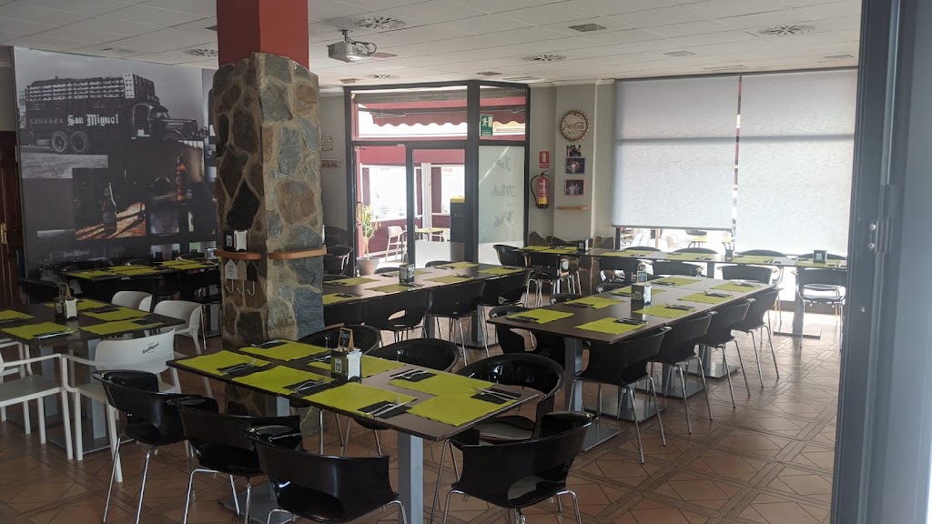 Cerveseria La Mala Vida — Ambiente