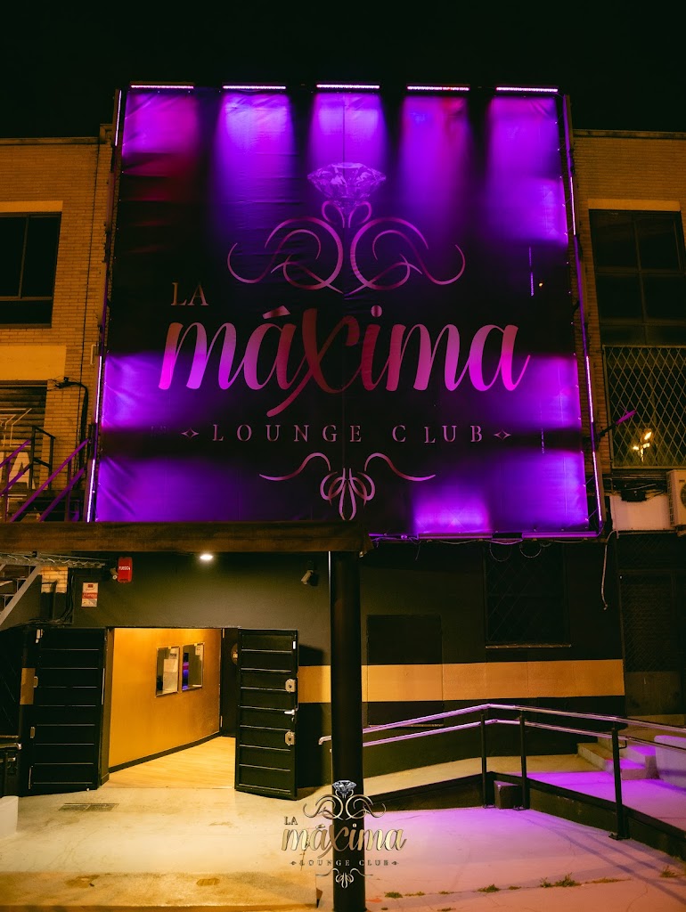 La maxima lounge club