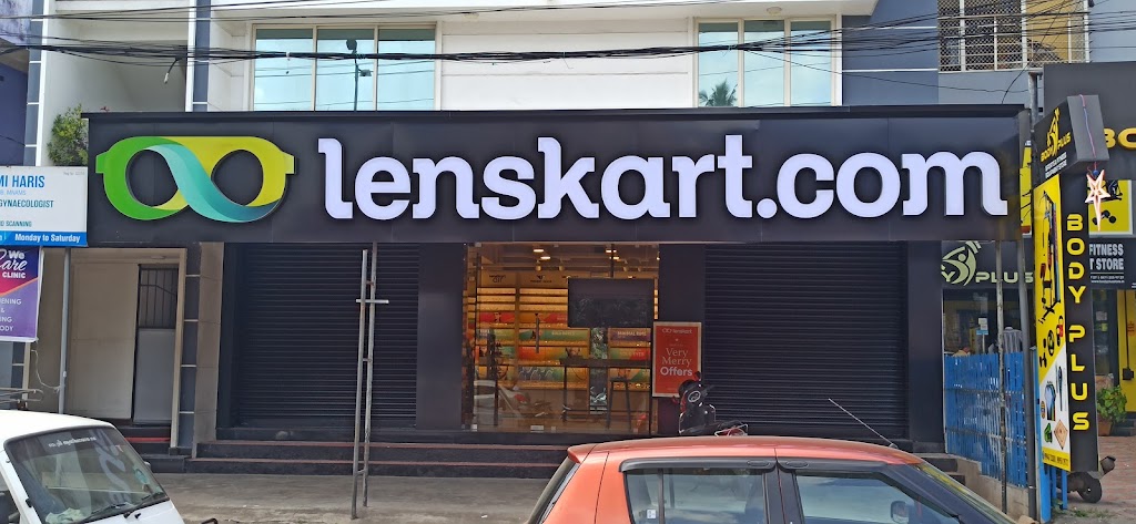 Lenskart Com At Ulloor Trivandrum