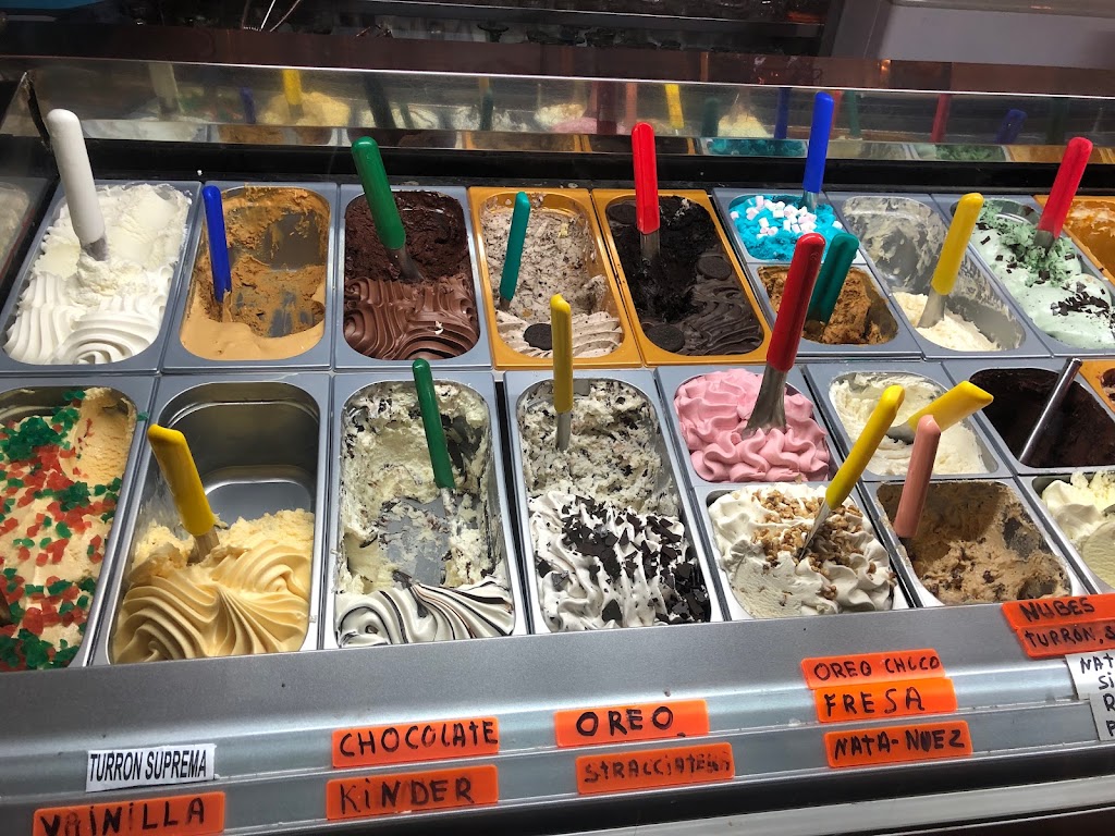 Heladeria Cafeteria Oscar's — Ambiente