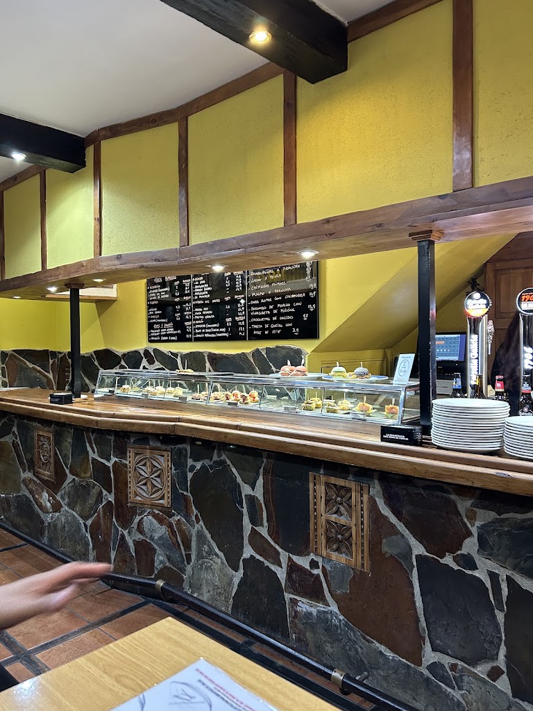Antollos ~ pinchos y vinos — Mas recientes