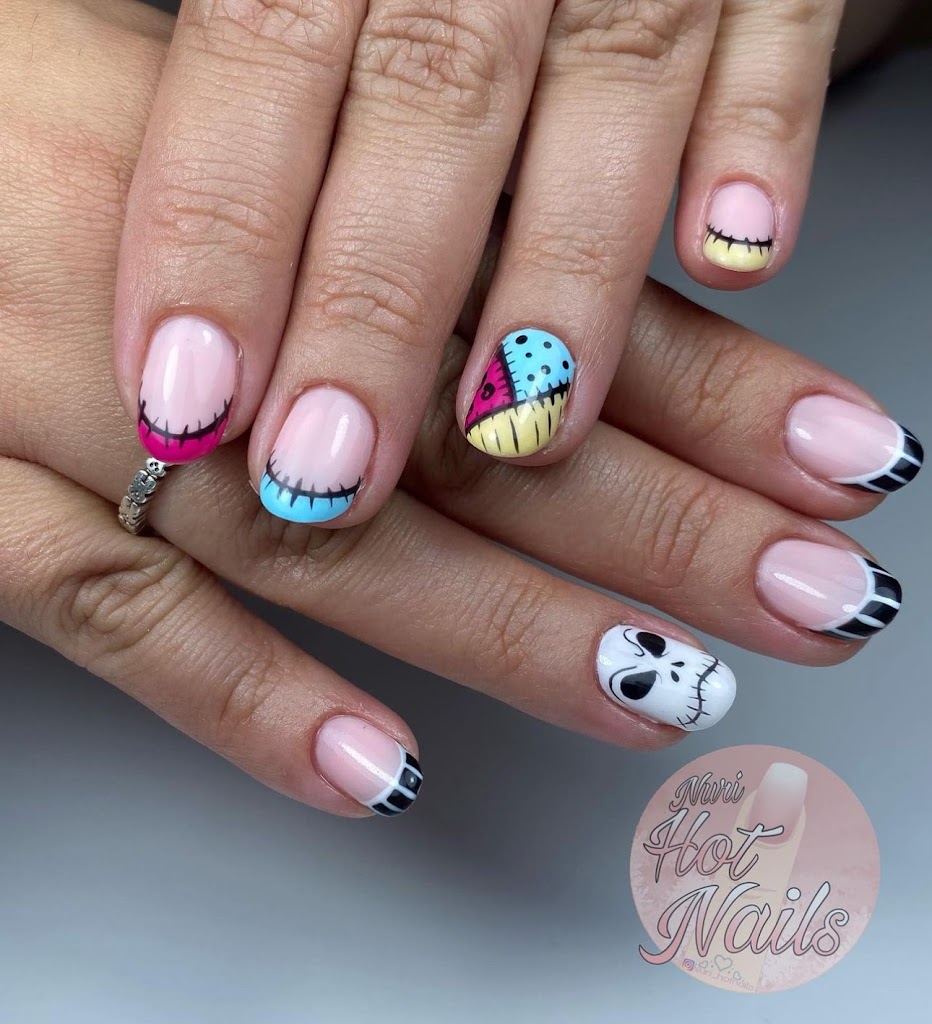 NURI HOT NAILS - Centro de Unas — Del propietario