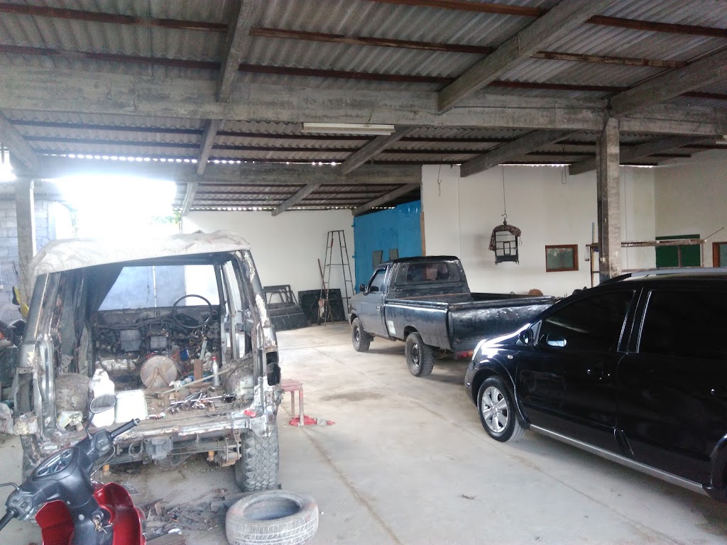 Bengkel Mobil Morodadi (Body Repair/Las Listrik)