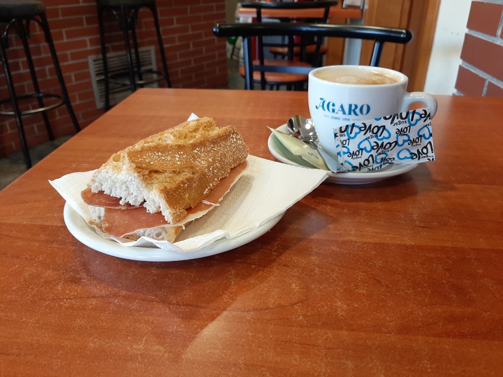 EL BON CAFE — Cafe