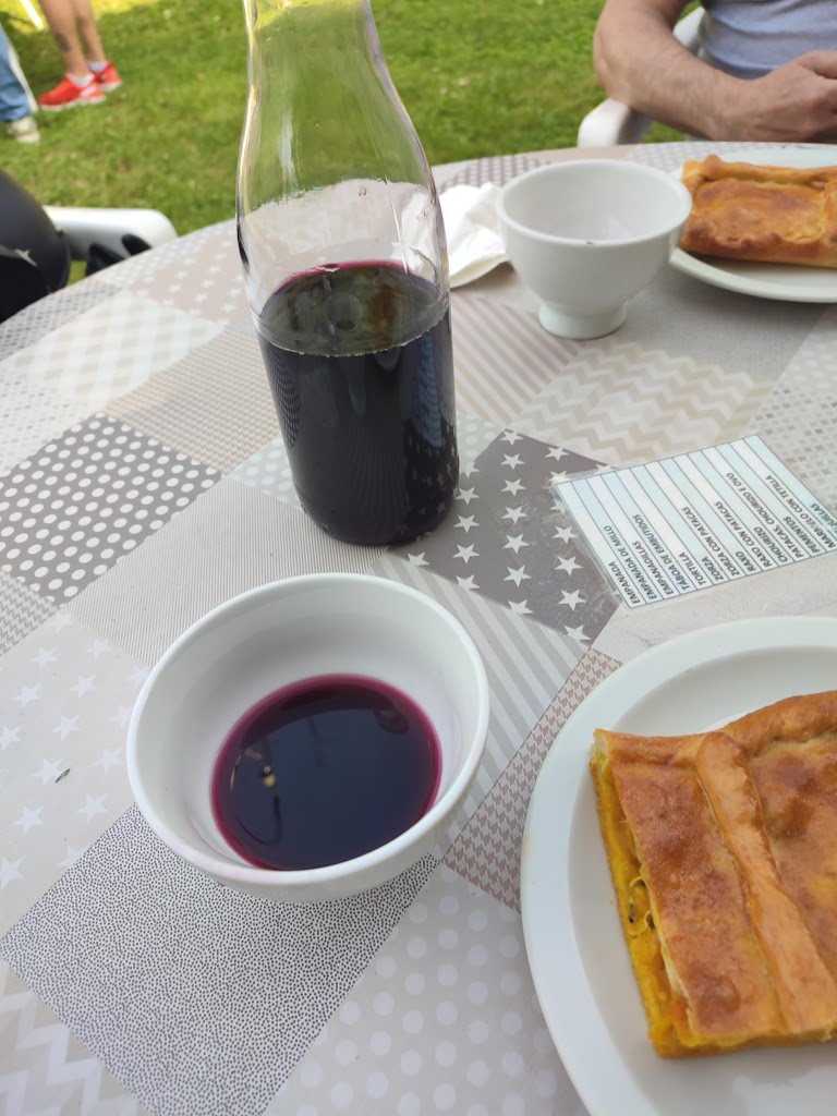 Furancho Aleixo e Bea — Comida y bebida
