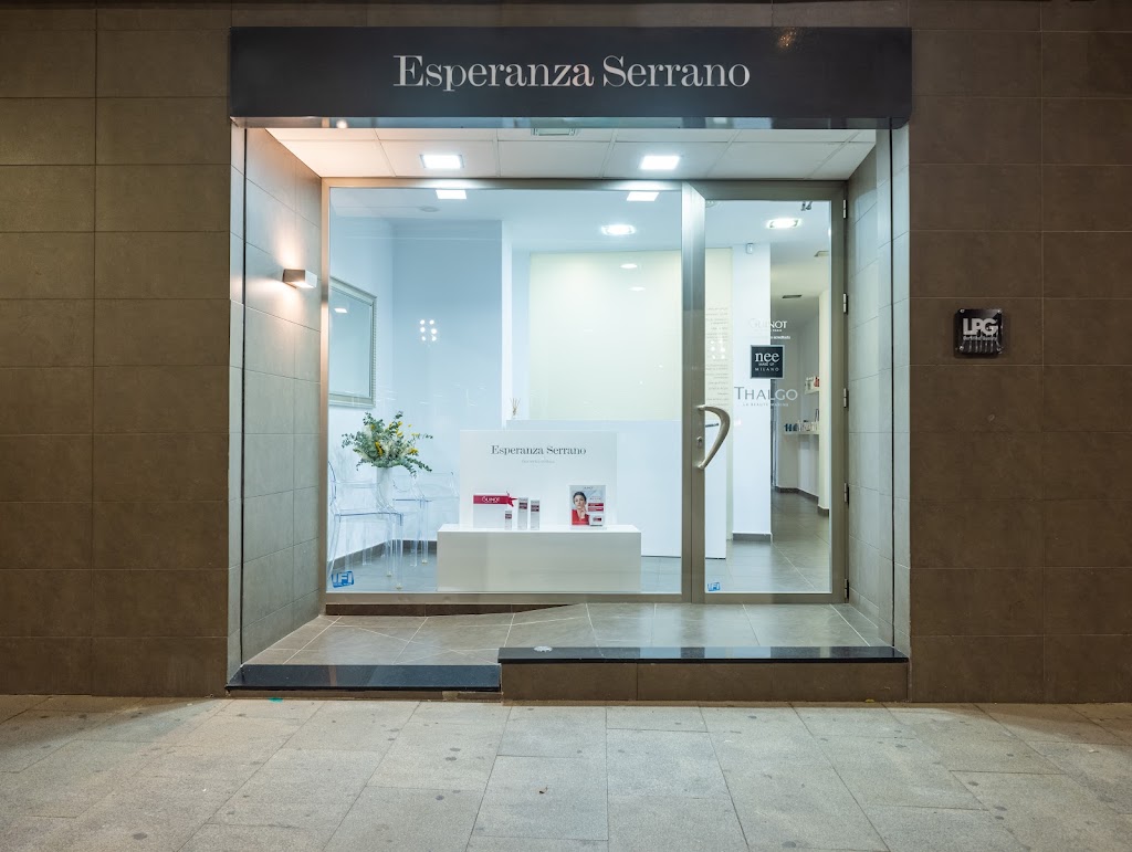 Esperanza Serrano tratamientos esteticos — Exterior
