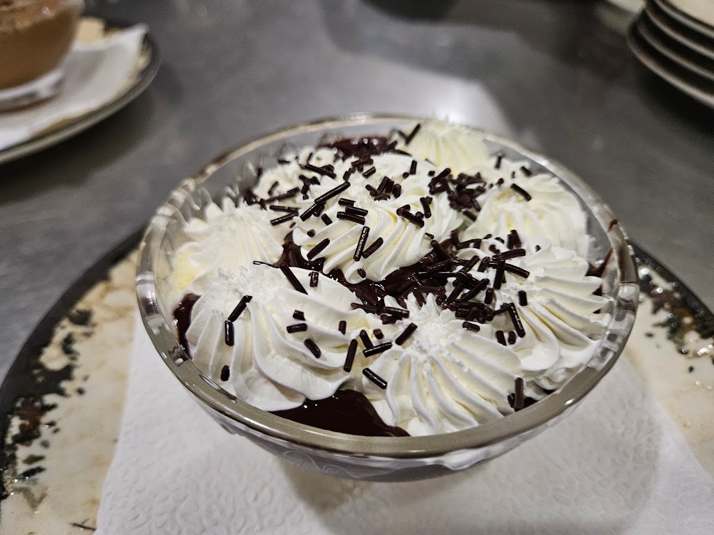 Restaurante IL FORNO — Comida y bebida