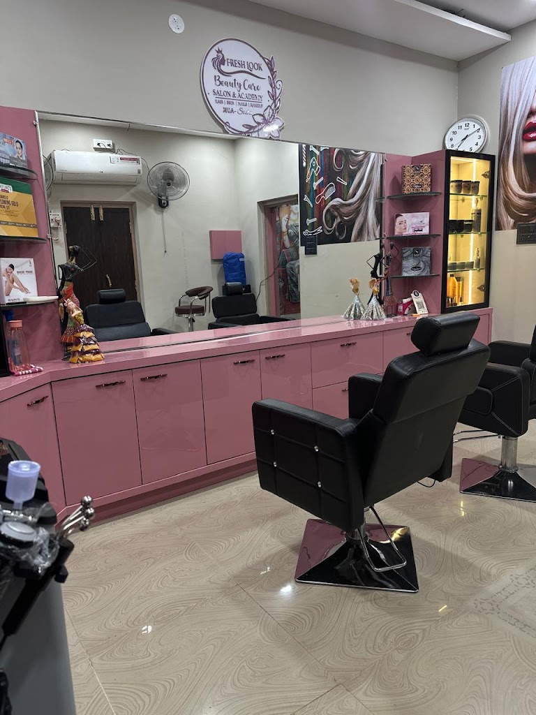Fresh Look Hair And Makeup Academy Makeup Service In Anantapur