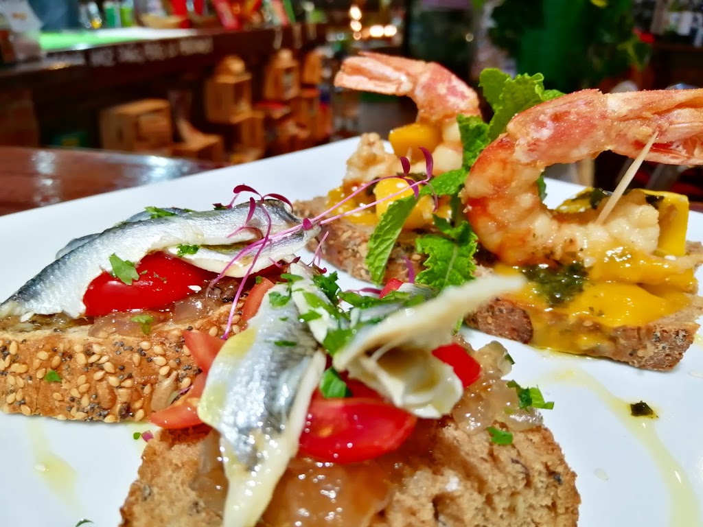 El Jardin De La Abuela — Comida y bebida