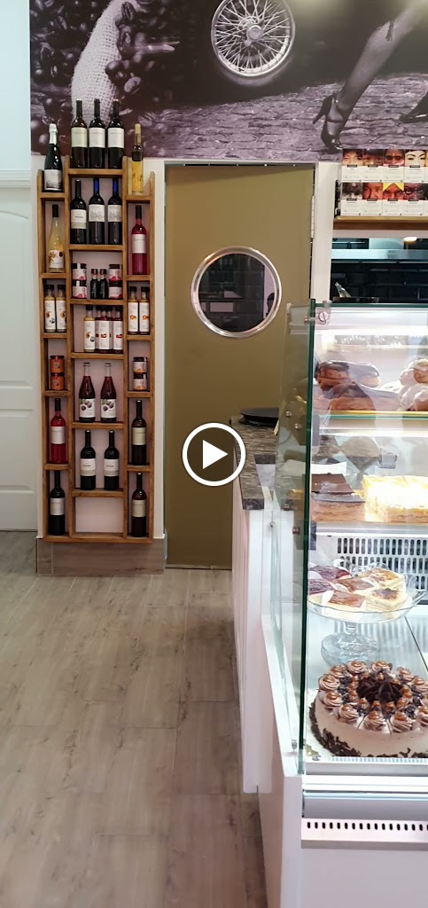 La Marquesa Cafe — Ambiente
