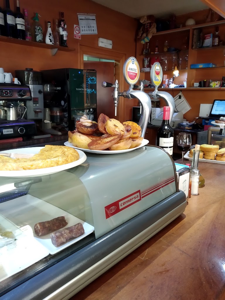 Cafe Ole — Ambiente