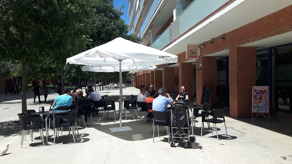 Bar Restaurante J. Bikers — Ambiente