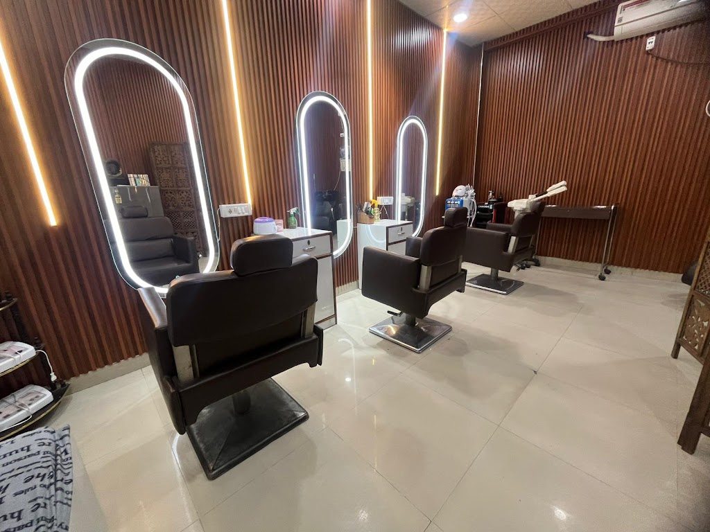 Glamour Touch Herbal Beauty Parlour